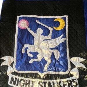 𝅺NWOT Nightstalkers quilt and 2 throw pillow cases